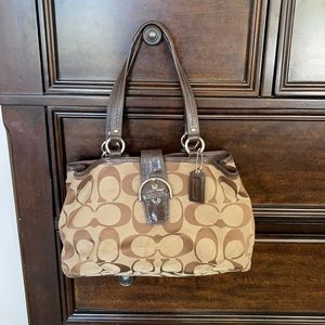 Coach purse